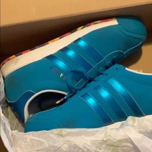 Adidas Samoa